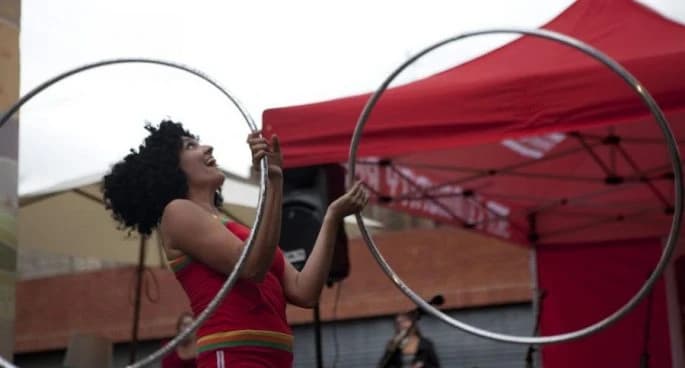 Episode: Women On The Line